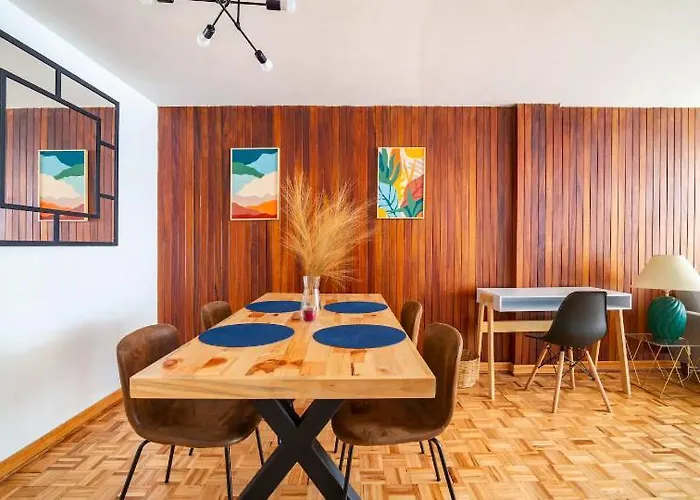 Apartamento Private Terrace, King Size Beds, 2 Baths And Garage